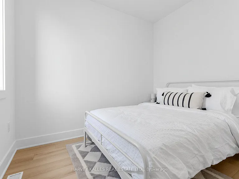 45 Bellevue Ave #2A — Photo 17