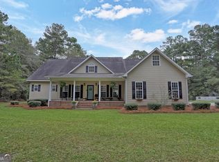 2040 Plantation Pointe Dr, Statesboro, GA 30461