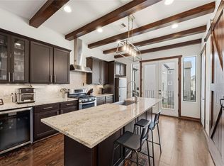 5733 Kiam St, Houston, TX 77007