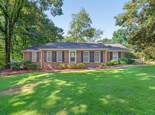 3705 Arrowhead Pl, Gainesville, GA 30506
