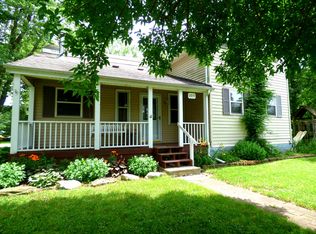 205 N 8th St, Cornell, IL 61319