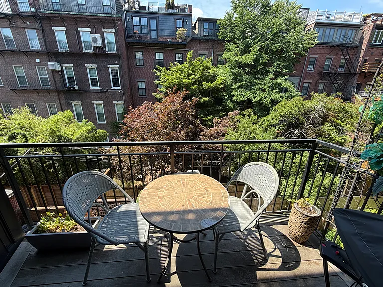 78 Waltham St #2 — Photo 8