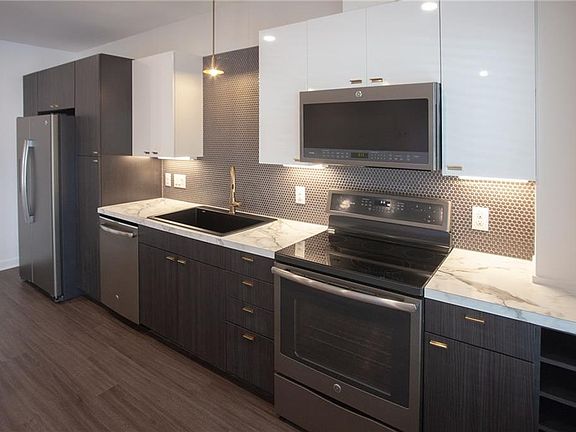 2nd image of 4361 S Congress Ave #421