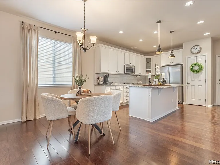 3793 Cadence Dr — Photo 20