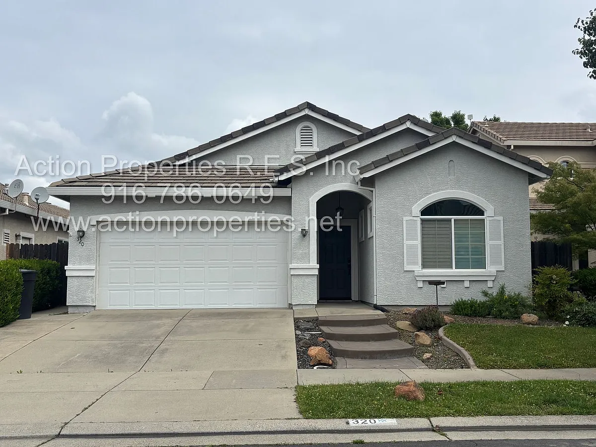 Building Photo - 320 Bettencourt Dr