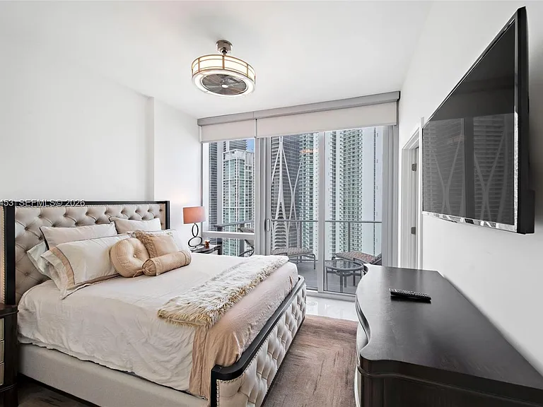 851 NE 1st Ave #3003 — Photo 36