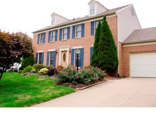 1019 Cobblefield St NE, Canton, OH 44721