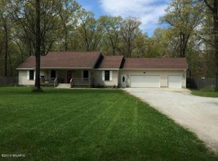 347 N Hilton Park Rd, Muskegon, MI 49442