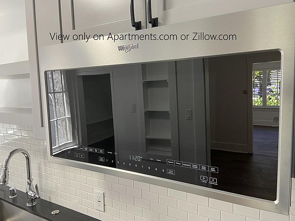 4th image of 5949 Chula Vista Way
