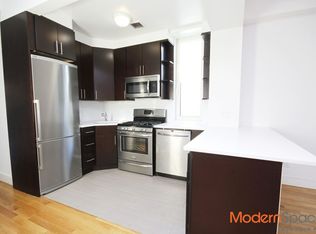 2638 28th St APT 6A, Astoria, NY 11102