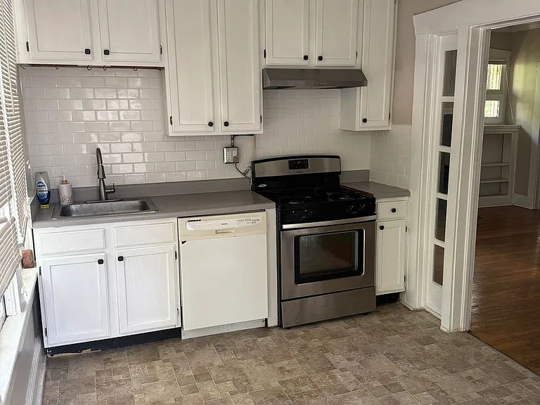 783 Frederica St NE #3 — Photo 4