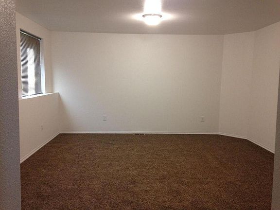 5th image of 1851 Nova Ln