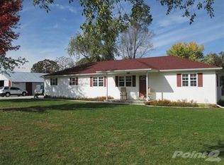 4097 S 110th Rd, Bolivar, MO 65613