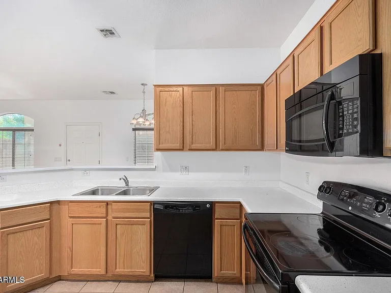 1350 S Greenfield Rd #1053 — Photo 6