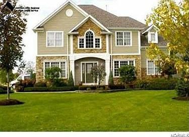2nd image of 475 Wordsworth Ct