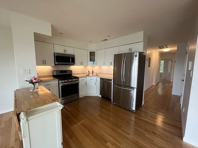 346 Ogden Ave #2 — Photo 20
