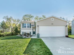 5054 Red River Ave SW, Wyoming, MI 49418