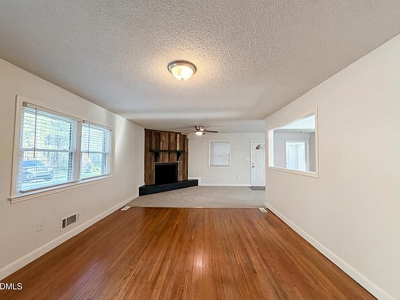 3rd image of 1302 Creech Rd