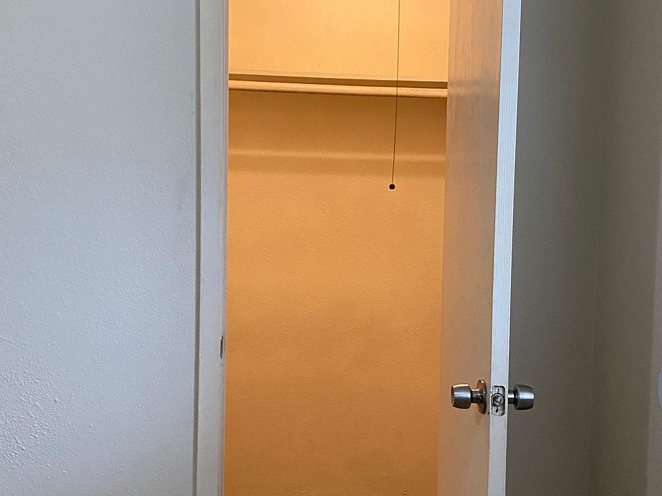 Master Bedroom Closet