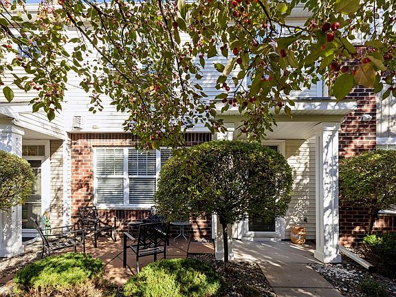 2nd image of 9536 Scott Cir N
