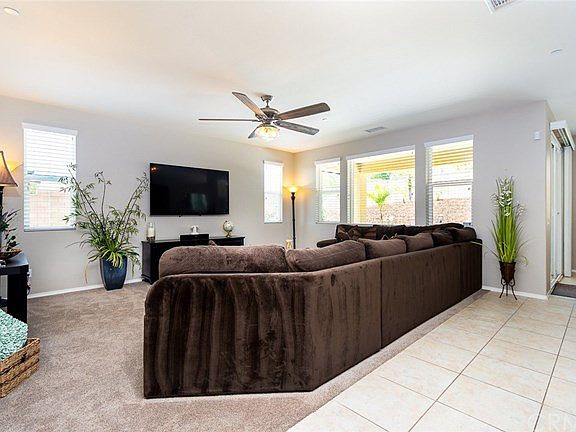 4th image of 32112 Goldeneye Dr