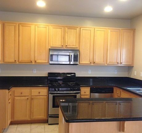 3rd image of 1212 Fig Ct