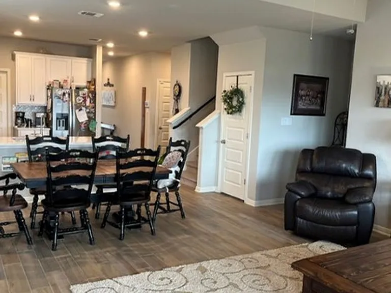 9102 Novacek Blvd — Photo 10