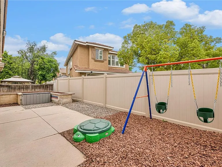 27626 Morning Glory Pl — Photo 28
