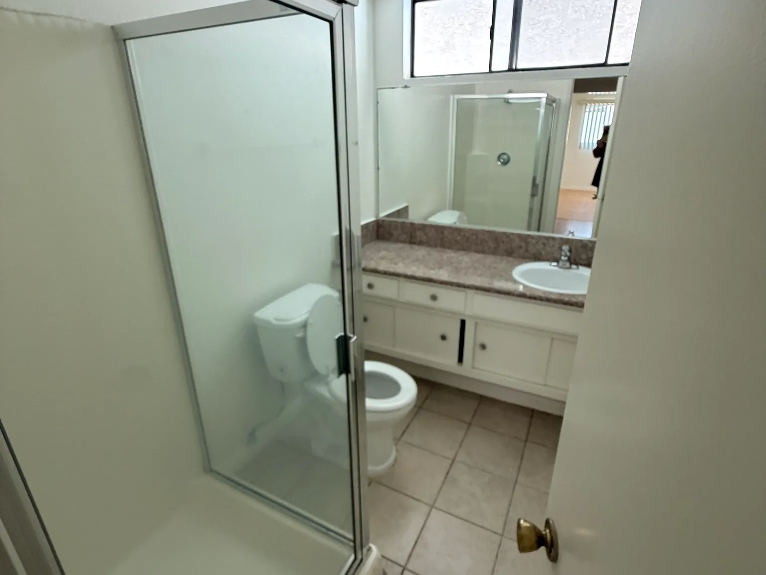 2 bed, 1025 sqft, $2,750 — Photo 4