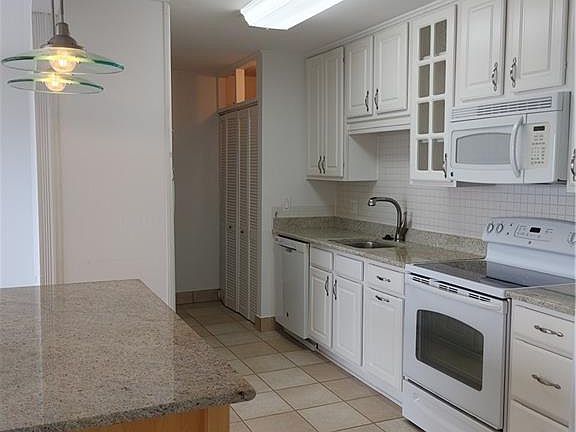 3rd image of 3558 Shore Dr APT 708