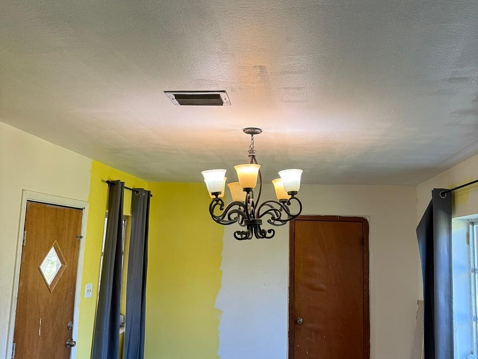1st image of 165 Hill Dr