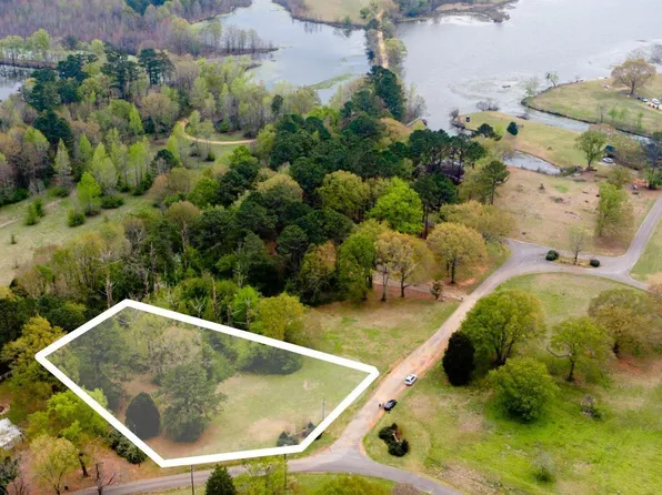 21 Carleton Point Dr #4, Wilsonville, AL 35186