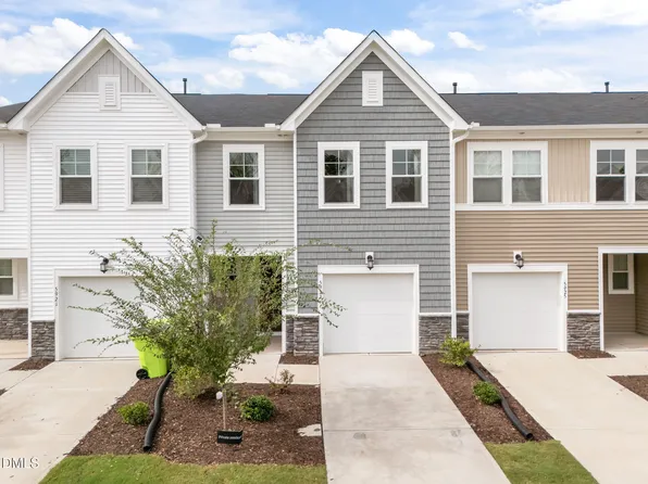 5923 Woodlawn Dr, Durham, NC 27703