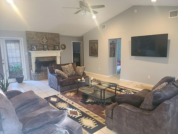 2nd image of 6803 Keeler Dr