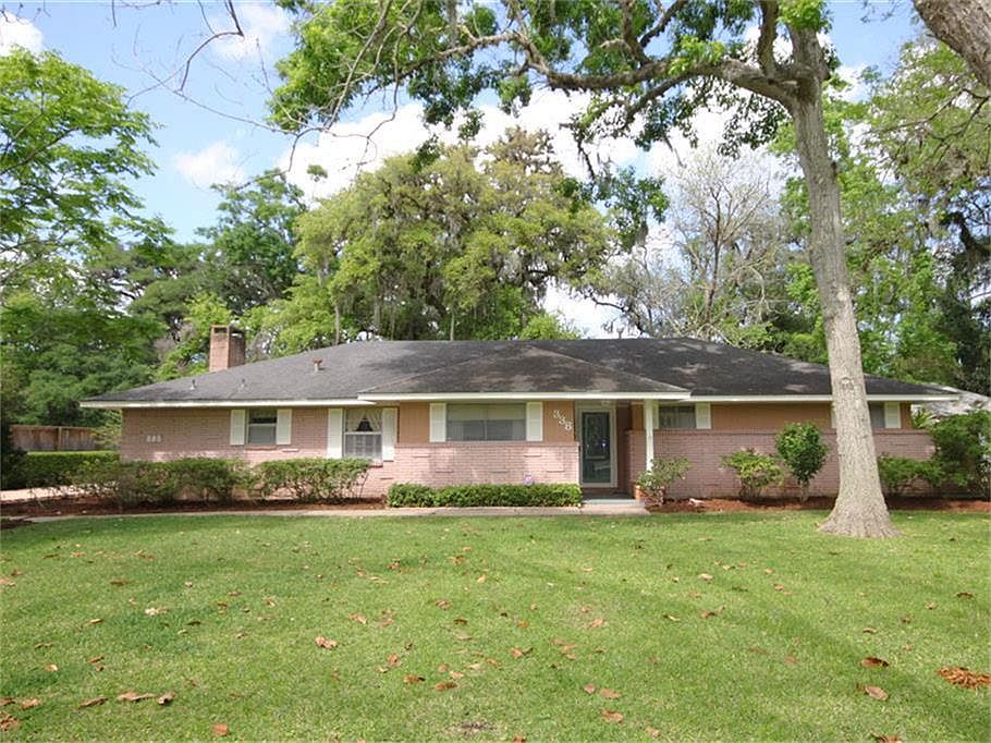 1st image of 338 Oak Dr