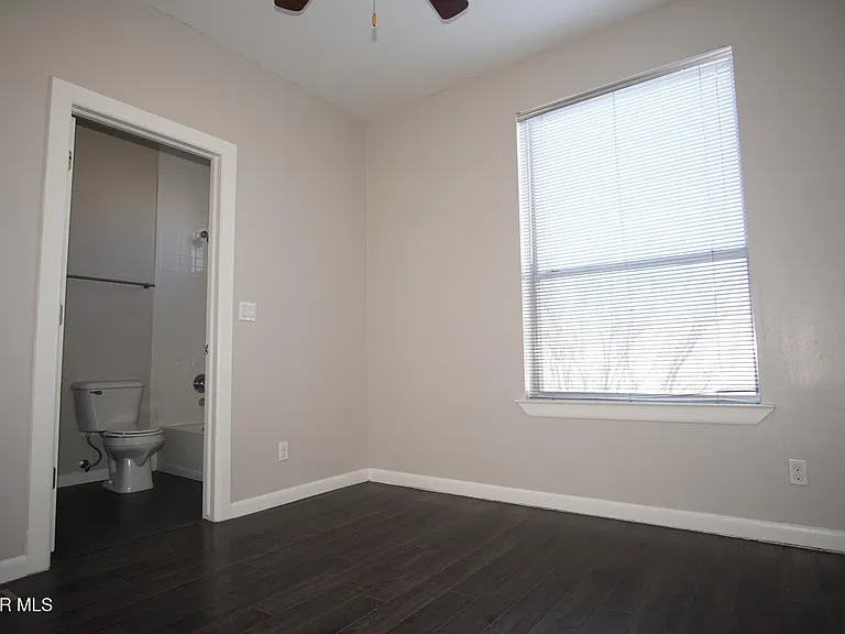 6262 Woodrow Bean Transmountain Dr #7 — Photo 14