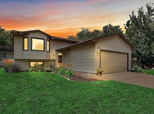 5237 Scott Ave N #4, Minneapolis, MN 55429