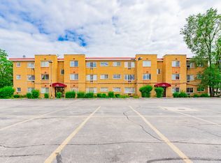 2339-41 W. Touhy, Chicago, IL 60645