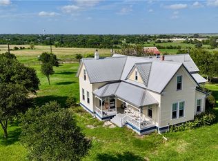 381 County Road 291, Shiner, TX 77984