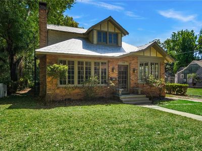 728 N McDonald St, Mount Dora, FL, 32757