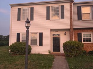 2325 Ranch Rd NW, Roanoke, VA 24017