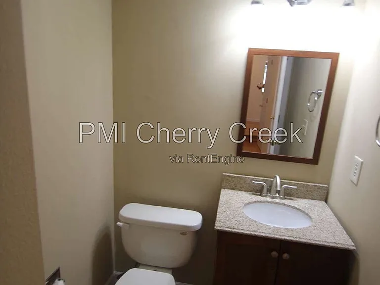 9800 Foxhill Cir — Photo 9