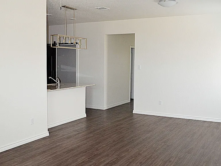 5302 Rose Garden Loop #B — Photo 5