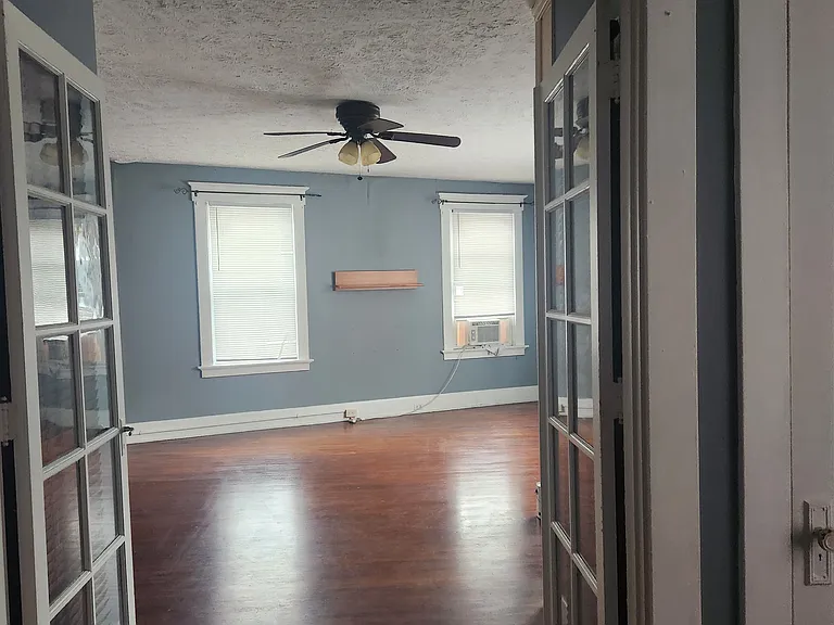 4175 Hamilton Ave #2 — Photo 4