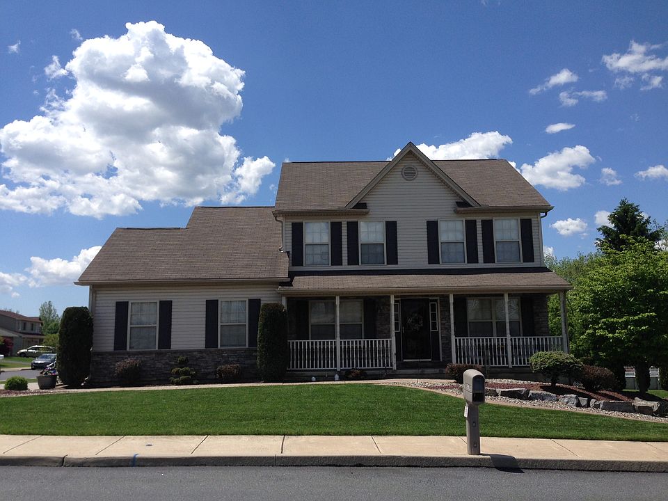 1st image of 379 Anthony Dr