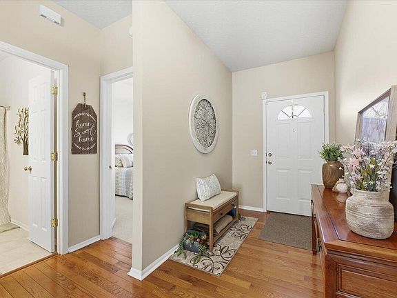 5th image of 15001 Tibbles St