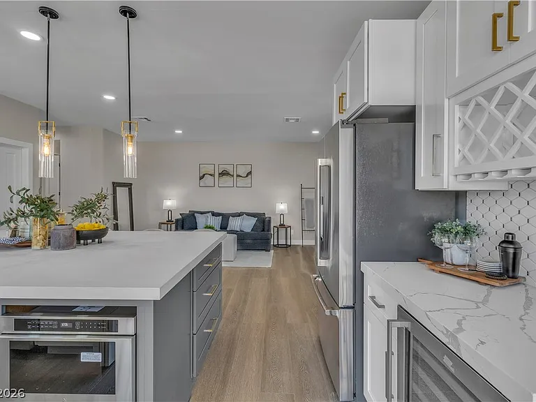 8848 Rainbow Ridge Dr — Photo 11