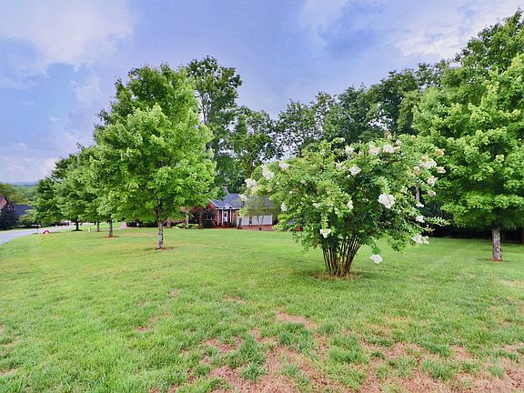 2nd image of 1671 Allendale Dr Lot 140