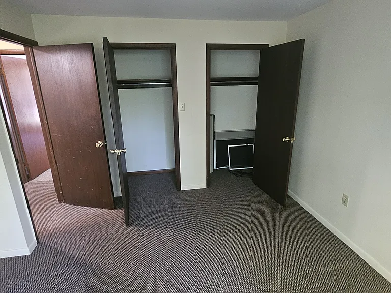115 Brookside Ln #4 — Photo 12