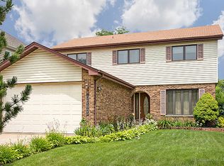 1560 W Grove St, Addison, IL 60101